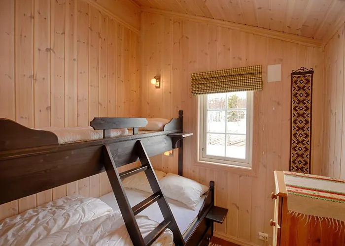 Family-friendly With Stunning Outdoor Access * Beitostolen